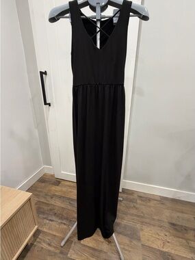 Closet Candy Classic Black Sleeveless Maxi Dress with Crisscross Front